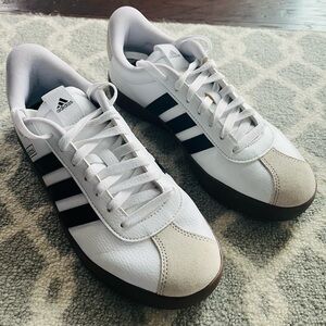 WMS Adidas VL Court
